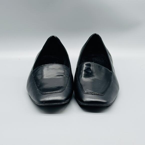 Donald Pliner Shoes Womens 8 Loafer Flats Patent Leather Comfort Work Doris - Picture 3 of 13